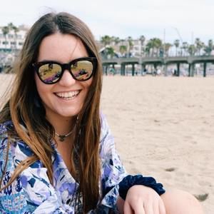 Meet your Posher, Abby